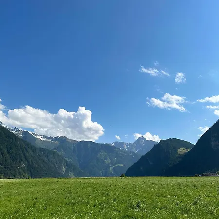דירה Loft In The Alps Penthouse